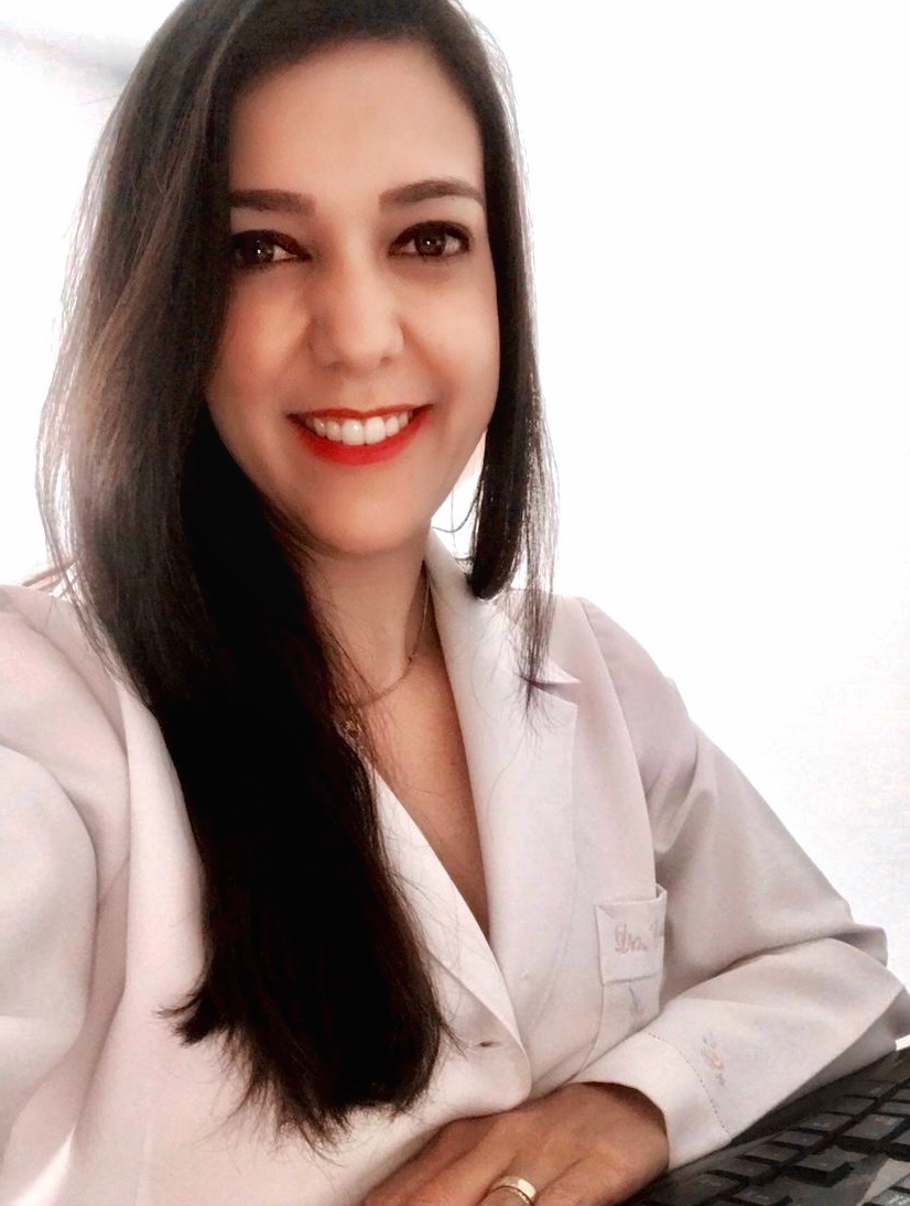 Dr. Cláudia Parente Cherin Abrão